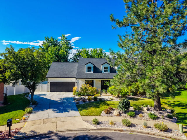 Property Photo:  1786 N Country Cir  UT 84014 