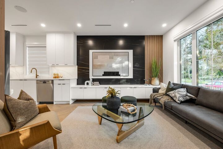 Property Photo: 2153 E 20th Avenue BC V5N 2L5