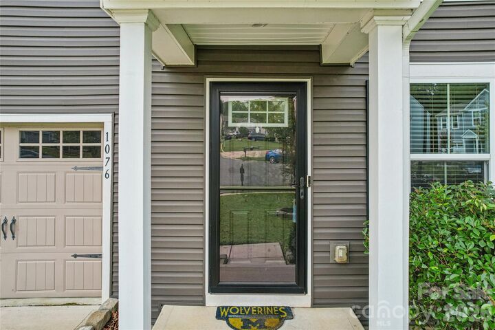 Property Photo: 1076 SE Tangle Ridge Drive SE NC 28025