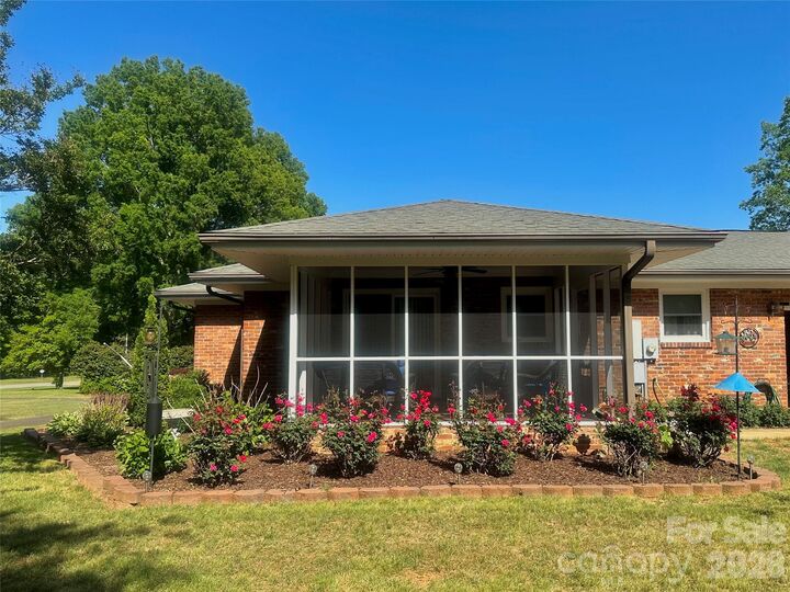 Property Photo:  1285 Patterson Street  NC 28023 