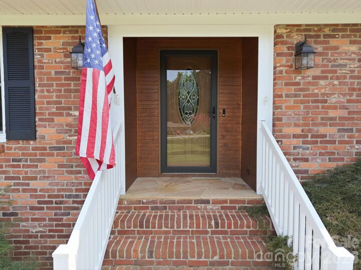 Property Photo:  1285 Patterson Street  NC 28023 