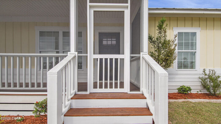Property Photo:  319 N Gay Avenue  FL 32404 