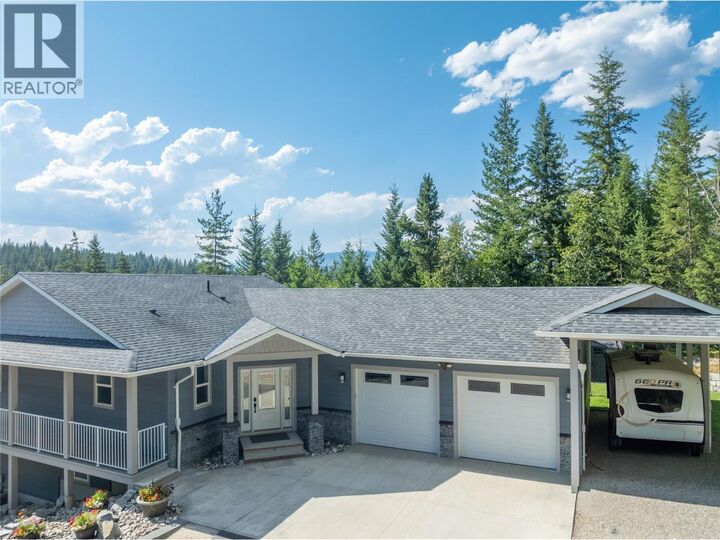 Property Photo: 2592 Alpen Paradies Road 58 BC V0E 1H1