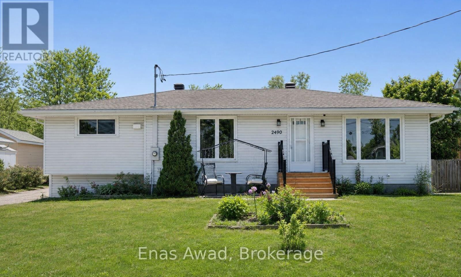 Property Photo: 2490 Mer Bleue Road 1 ON K4B 1H9
