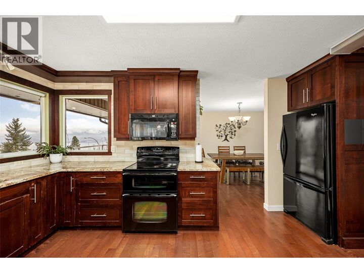 Property Photo: 2152 Alexander Place BC V1Z 2X5