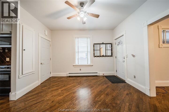 Property Photo: 26 Kendall Street ON N7M 2X5
