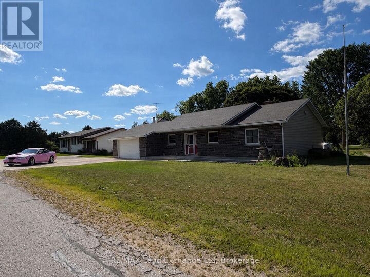 Property Photo: 1041 Main Street ON N0G 2X0