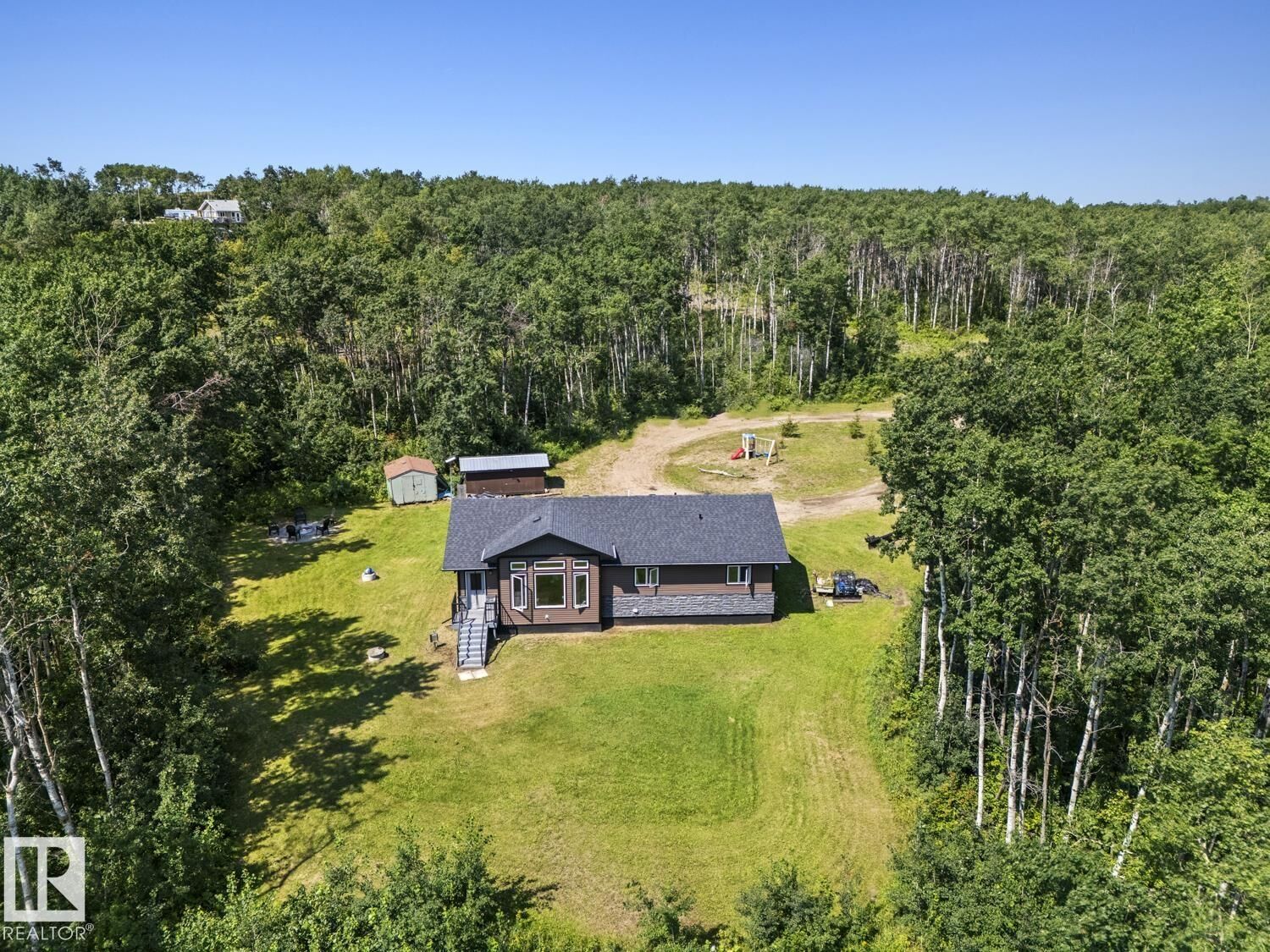 Property Photo:  60020 Range Road 460  AB T9N 2J2 