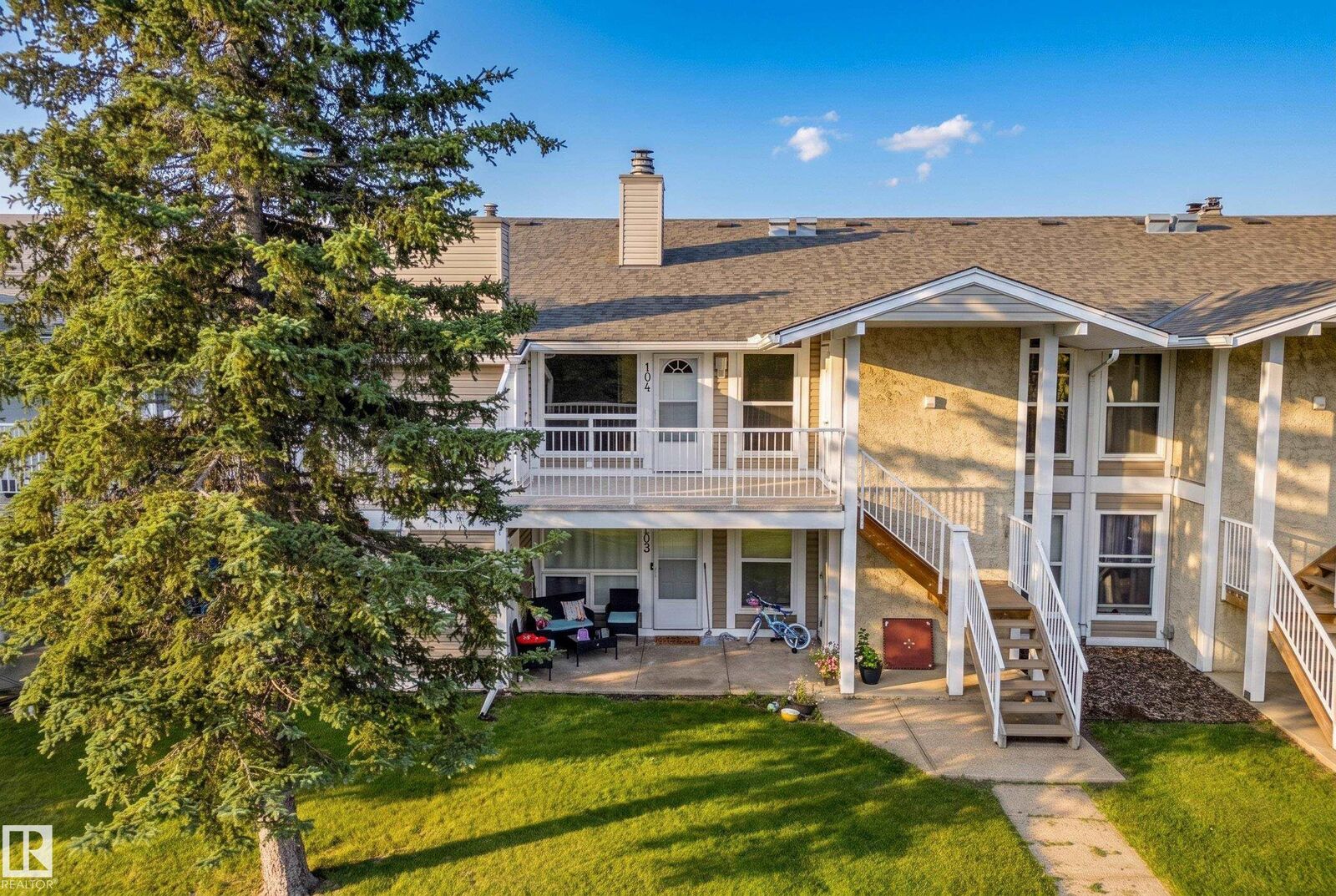 Property Photo: 2204 118 Street NW 104 AB T6J 5K2
