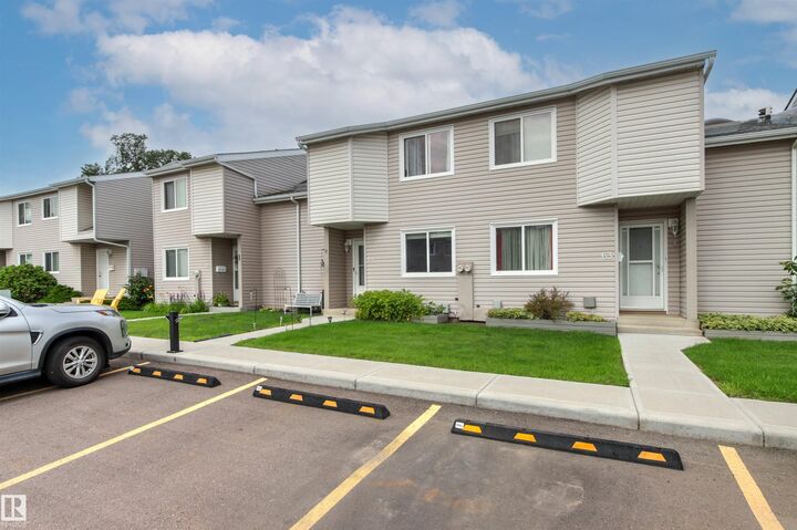 Property Photo: 3221 119 Street NW 64 AB T6J 5K7