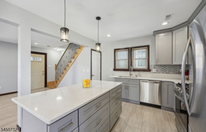 Property Photo: 1252 Magnolia Pl NJ 07083