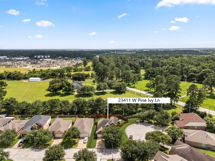 Property Photo: 23411 W Pine Ivy Lane TX 77375