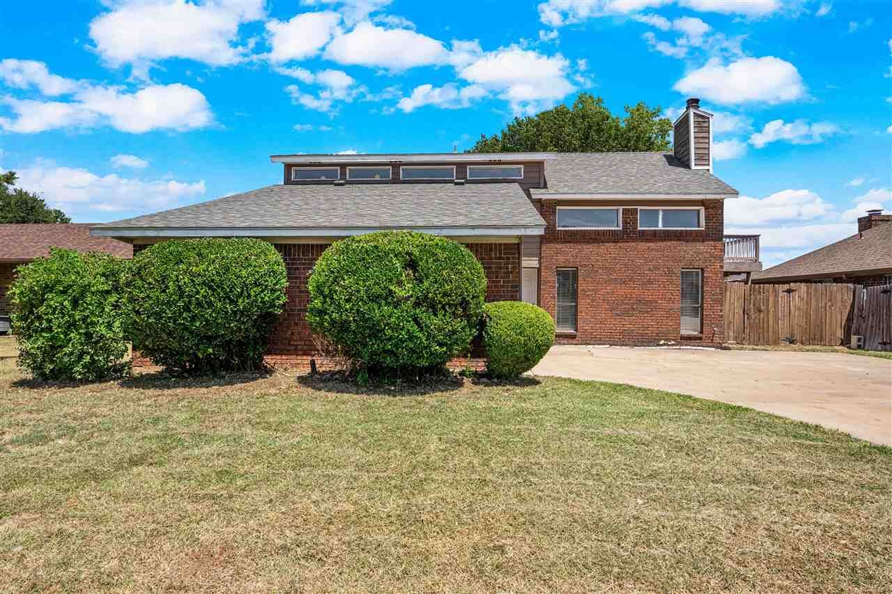 Property Photo: 7207 SW Drakestone Blvd OK 73505
