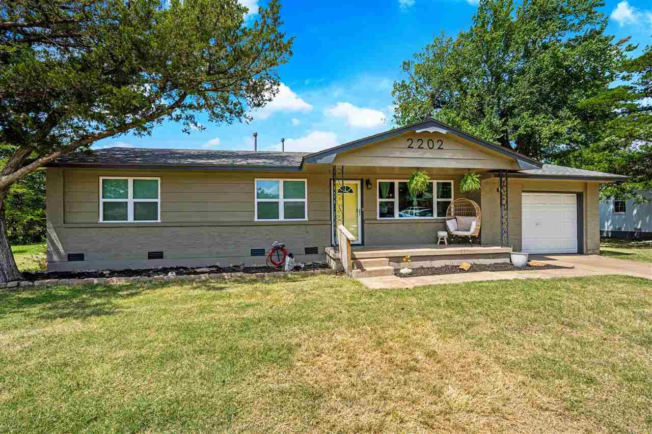 Property Photo: 2202 NW 46th St OK 73505