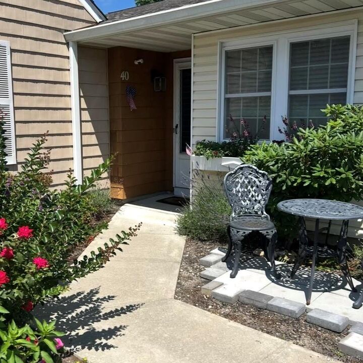Property Photo:  40 Revere Drive  NY 11782 