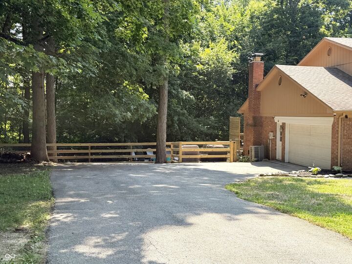 Property Photo:  610 N Forest Road  IN 47933 