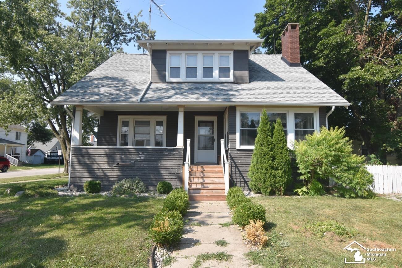Property Photo:  174 College Avenue  MI 49229 