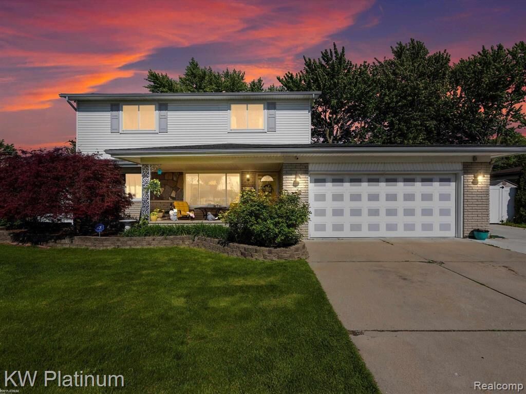 Property Photo:  34126 Dryden Drive  MI 48312 5002 