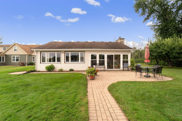 Property Photo:  3464 South Shore Dr  WI 53033 