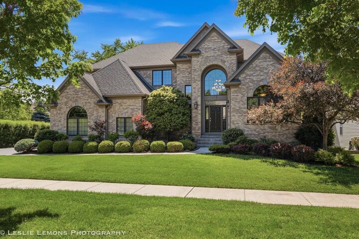 Property Photo:  1411 Hatchwood Court  IL 60565 