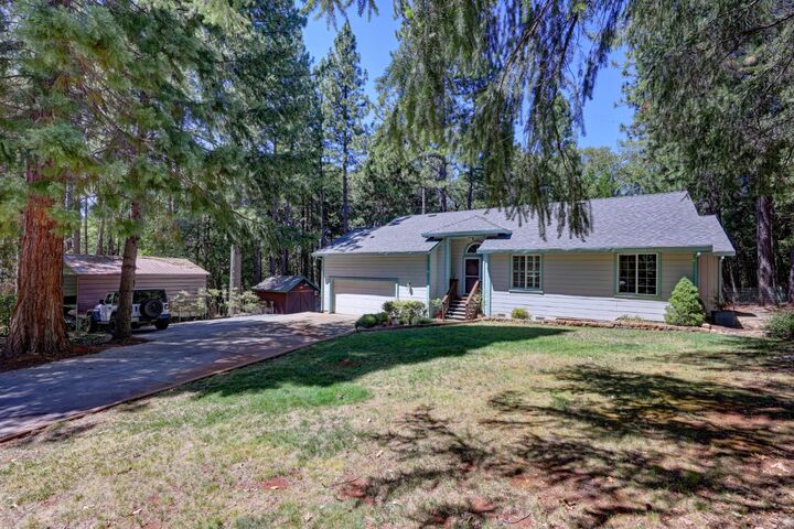 Property Photo: 20091 Eaglecrest Drive CA 95631
