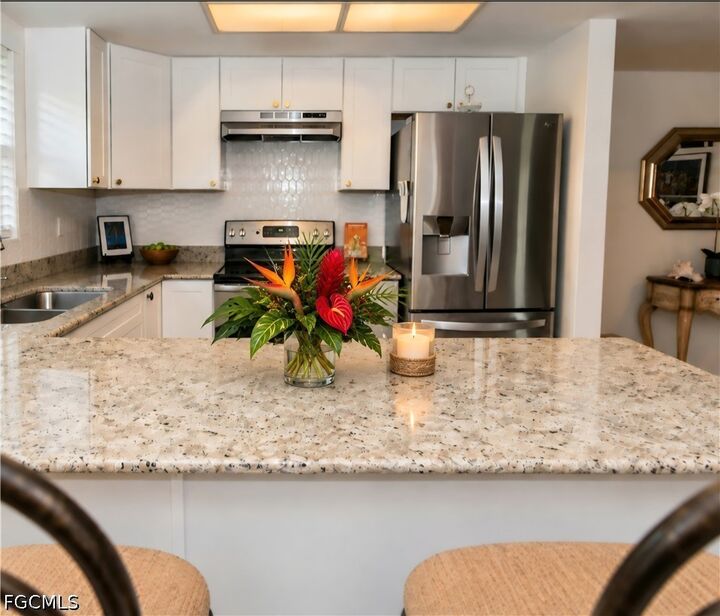 Property Photo: 16161 Amberwood Lake Court Unit J-3 FL 33908
