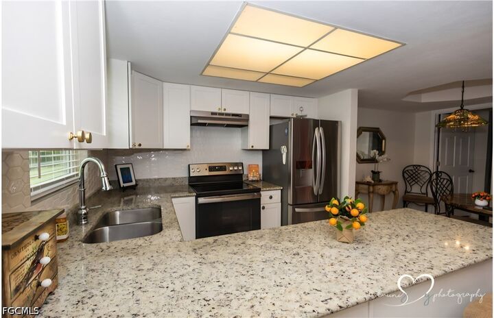 Property Photo: 16161 Amberwood Lake Court Unit J-3 FL 33908