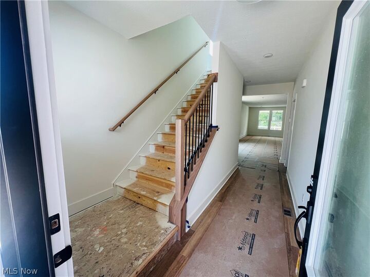 Property Photo: 2085 Glenmont Drive OH 44212