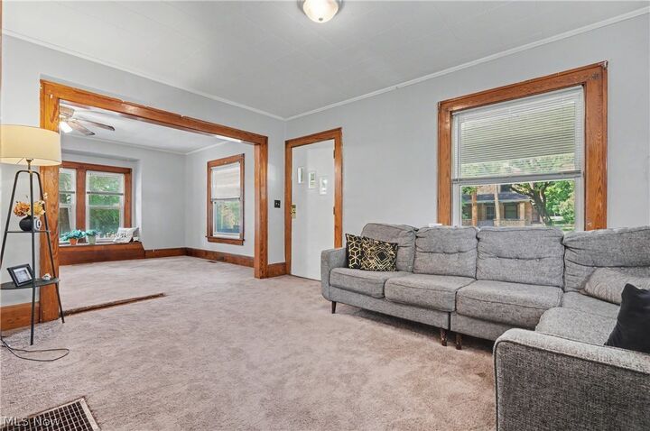 Property Photo: 461 S Prospect Street OH 44266