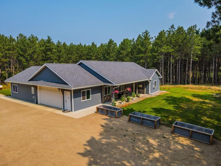 Property Photo: 20255 Fairway Trail MN 56470