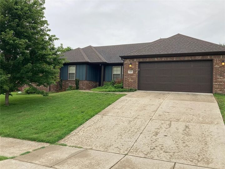 Property Photo:  420 Trieste Drive  AR 72719 