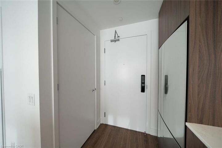 Property Photo: 500 Upper Wellington Street 402 ON L9A 0C7