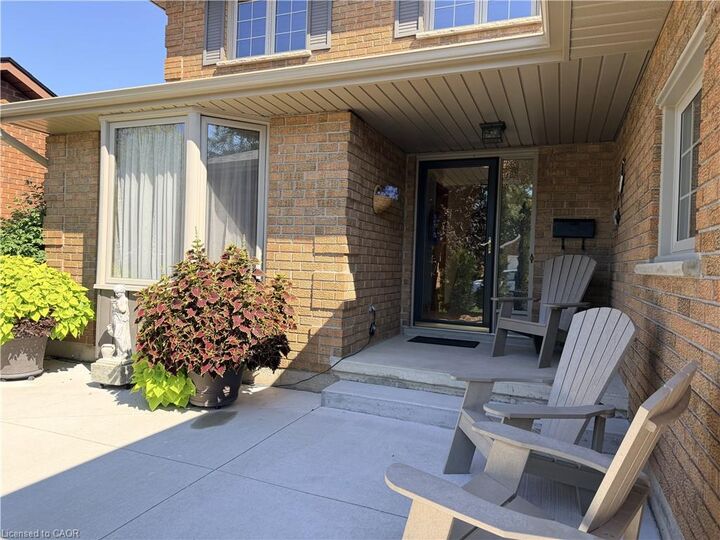 Property Photo: 7 Mann Avenue ON N3Y 5J3
