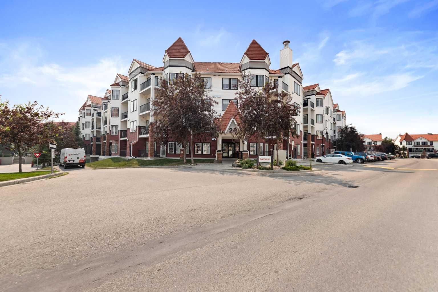 Property Photo: 20 Royal Oak Plaza NW 205 AB T3G 0E6