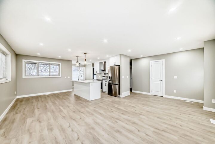 Property Photo:  59 Templeson Road NE  AB T1Y 5L5 