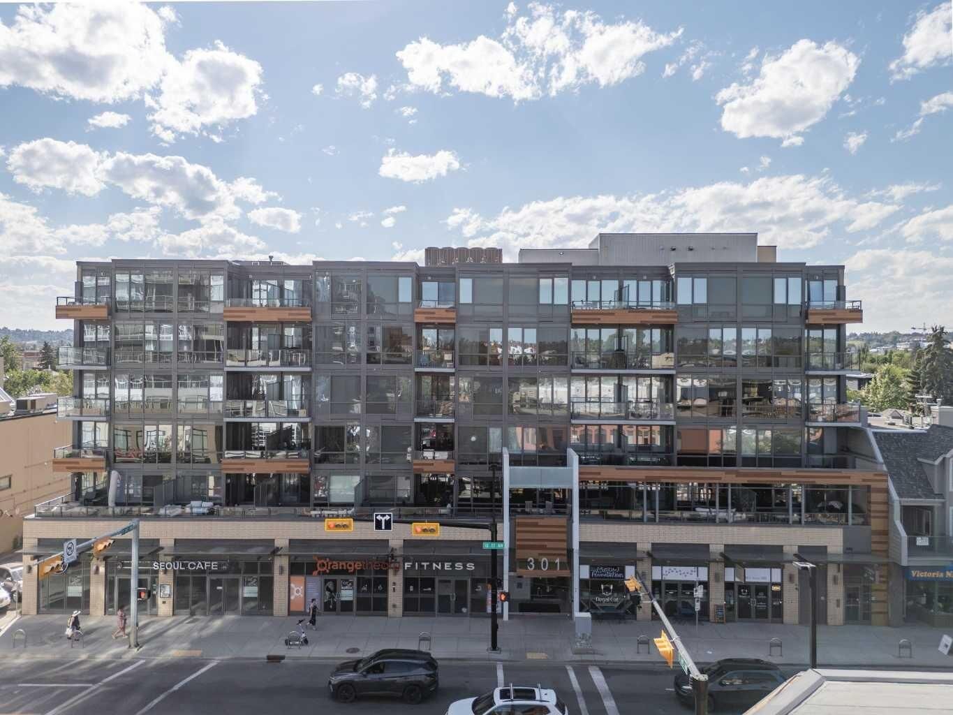 Property Photo: 301 10 Street NW 504 AB T2N 1V5