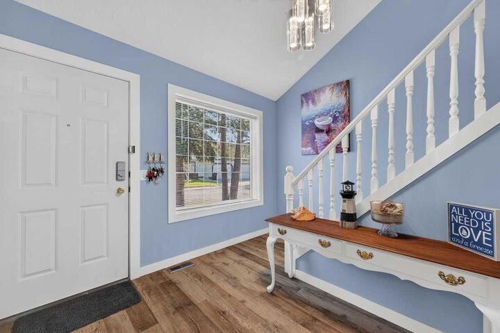 Property Photo: 61 Somervale Point SW AB T2Y 3K4