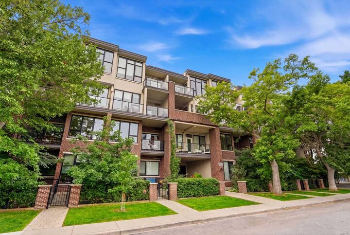 Property Photo: 317 22 Avenue SW 304 AB T2S 3H6