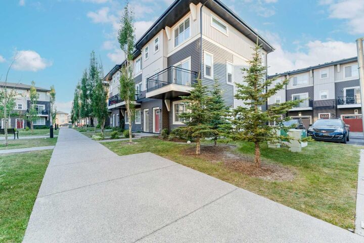 Property Photo:  72 Cornerstone Manor NE 402  AB T3N 1S4 