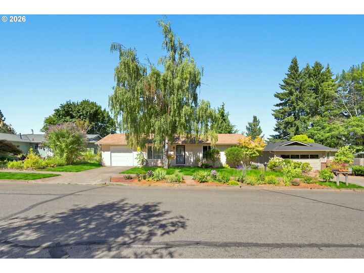 Property Photo:  4541 Anneka Loop  OR 97302 