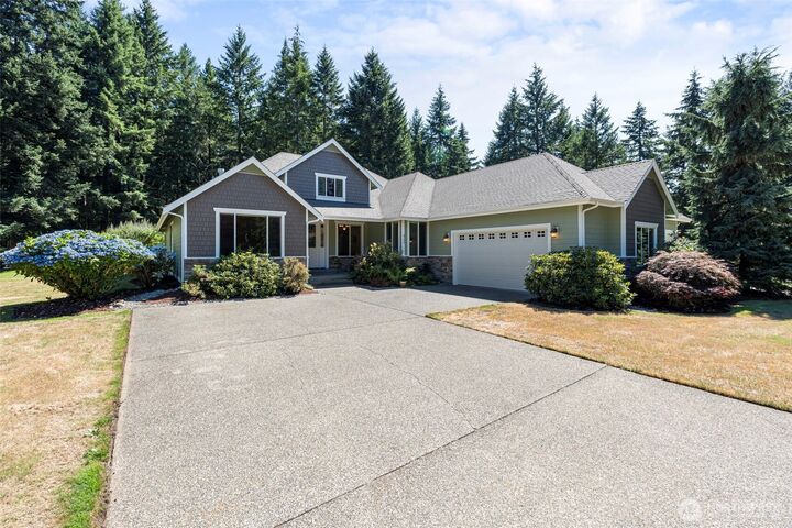 Property Photo: 8749 82nd Lane SE WA 98513