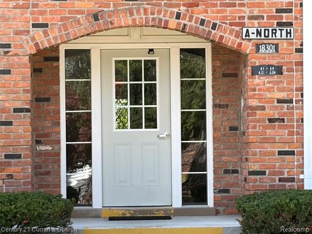 Property Photo: 18301 W 13 Mile Road A-2 MI 48076