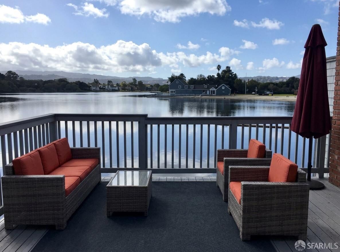 Property Photo: 967 Shoal Drive CA 94404