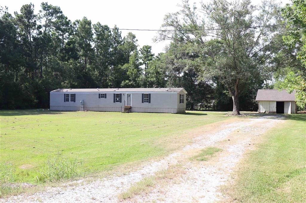 Property Photo:  592 Dublin Lane  LA 70663 
