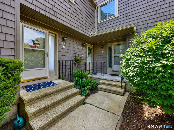 Property Photo:  60 Engine House Road C  CT 06614 