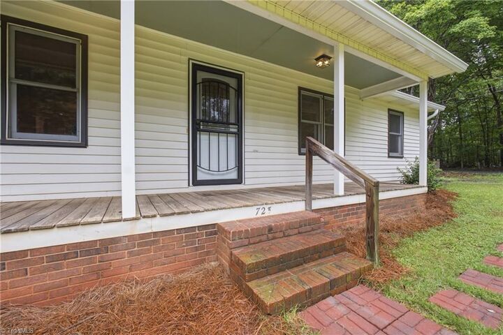 Property Photo:  723 Branson Mill Road  NC 27317 