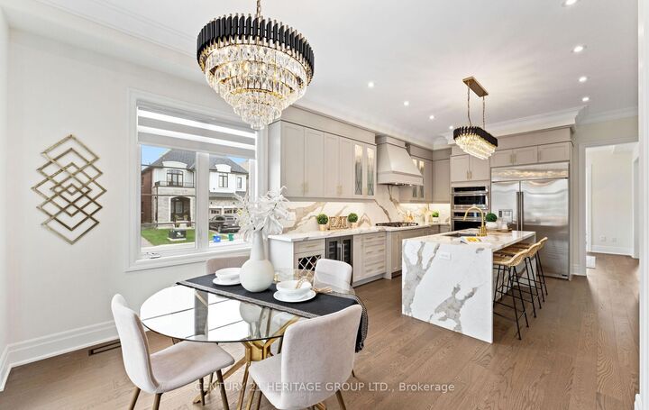 Property Photo: 319 Danny Wheeler Boulevard ON L4P 0K1