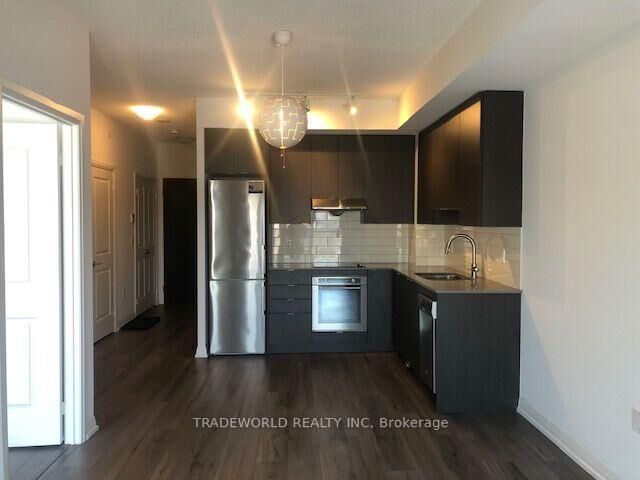 Property Photo:  50 Ann O'Reilly Road 810  ON M2J 0C9 