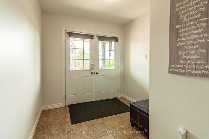Property Photo: 1190 Silverfox Drive ON N6G 0C8