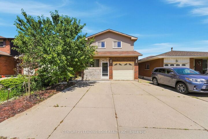 749 Stone Church Road E — photo 1